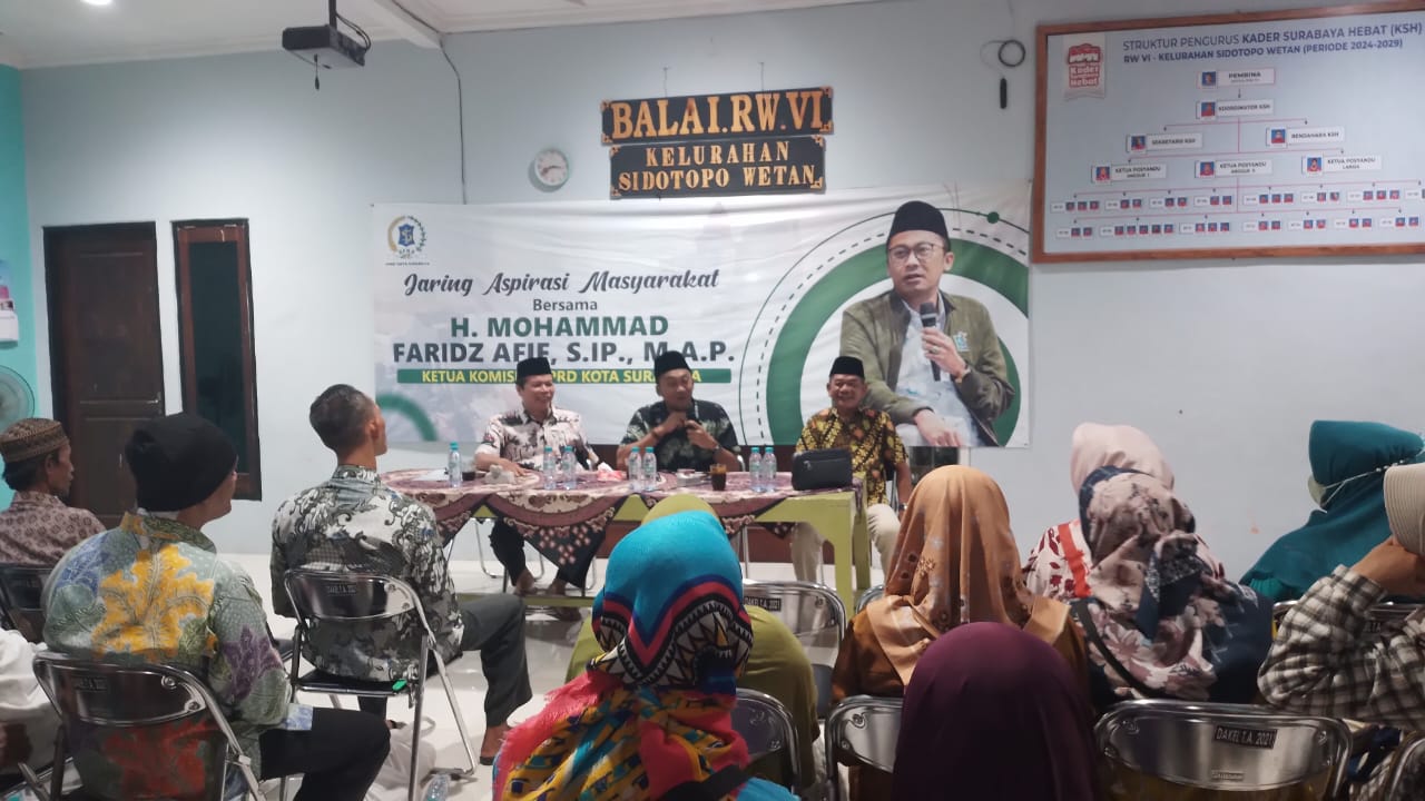 Ketua Komisi B DPRD Kota Surabaya, M. Faridz Afif saat menggelar reses di Balai RW 06 Sidotopo Wetan Baru, Kelurahan Sidotopo Wetan, Kecanatan Kenjeran.