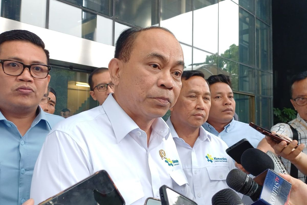 Menteri Koperasi Budi Arie Setiadi dan jajaran melakukan audiensi dengan KPK. Ia ingin KPK terlibat untuk mengawal program Koperasi Desa Merah Putih.