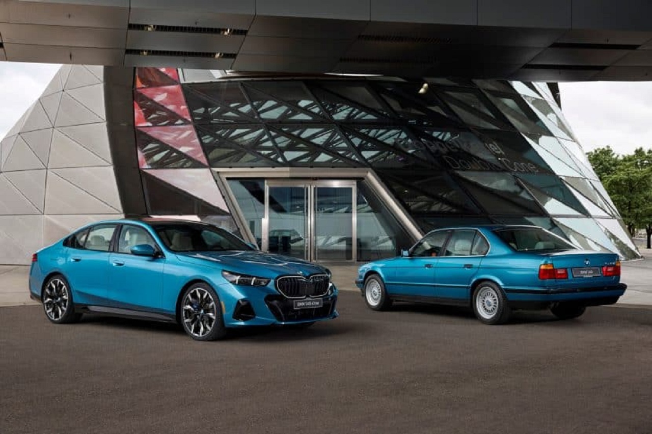 BMW 540i xDrive Legacy Edition. SP/ JKT