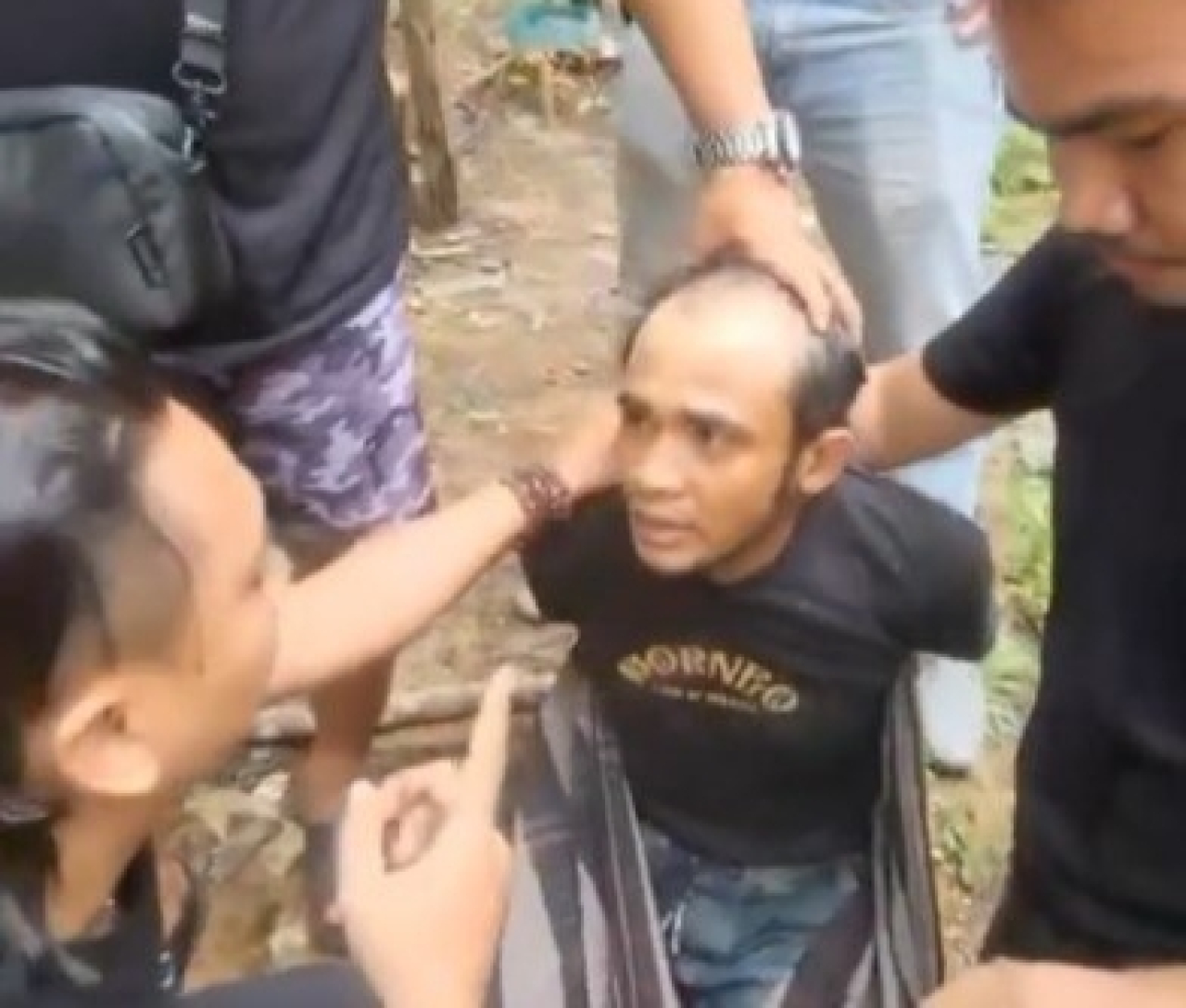 Midhol saat ditangkap polisi.