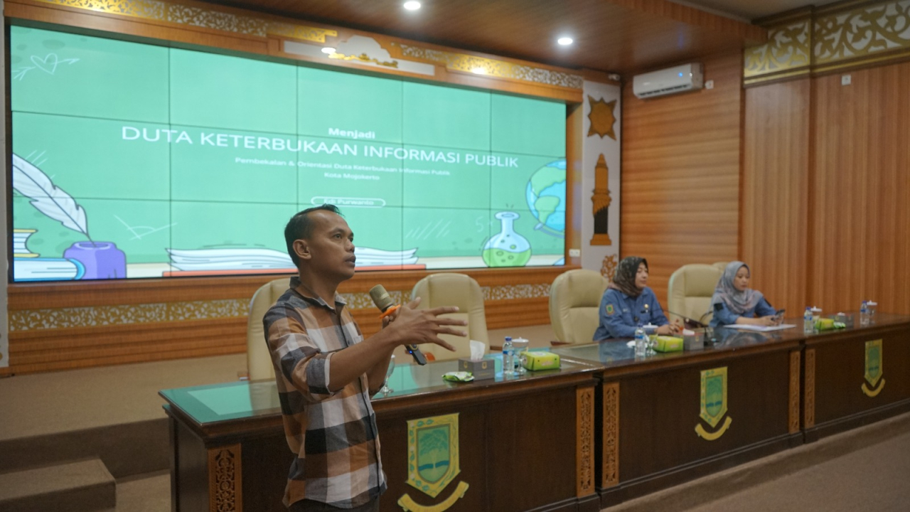 Bimbingan Teknis (Bimtek) Keterbukaan Informasi Publik (KIP) yang digelar Dinas Komunikasi dan Informatika (Diskominfo) Kota Mojokerto.