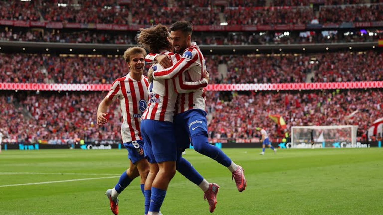 Atletico Merayakan Kemenangan Atas Real Madrid