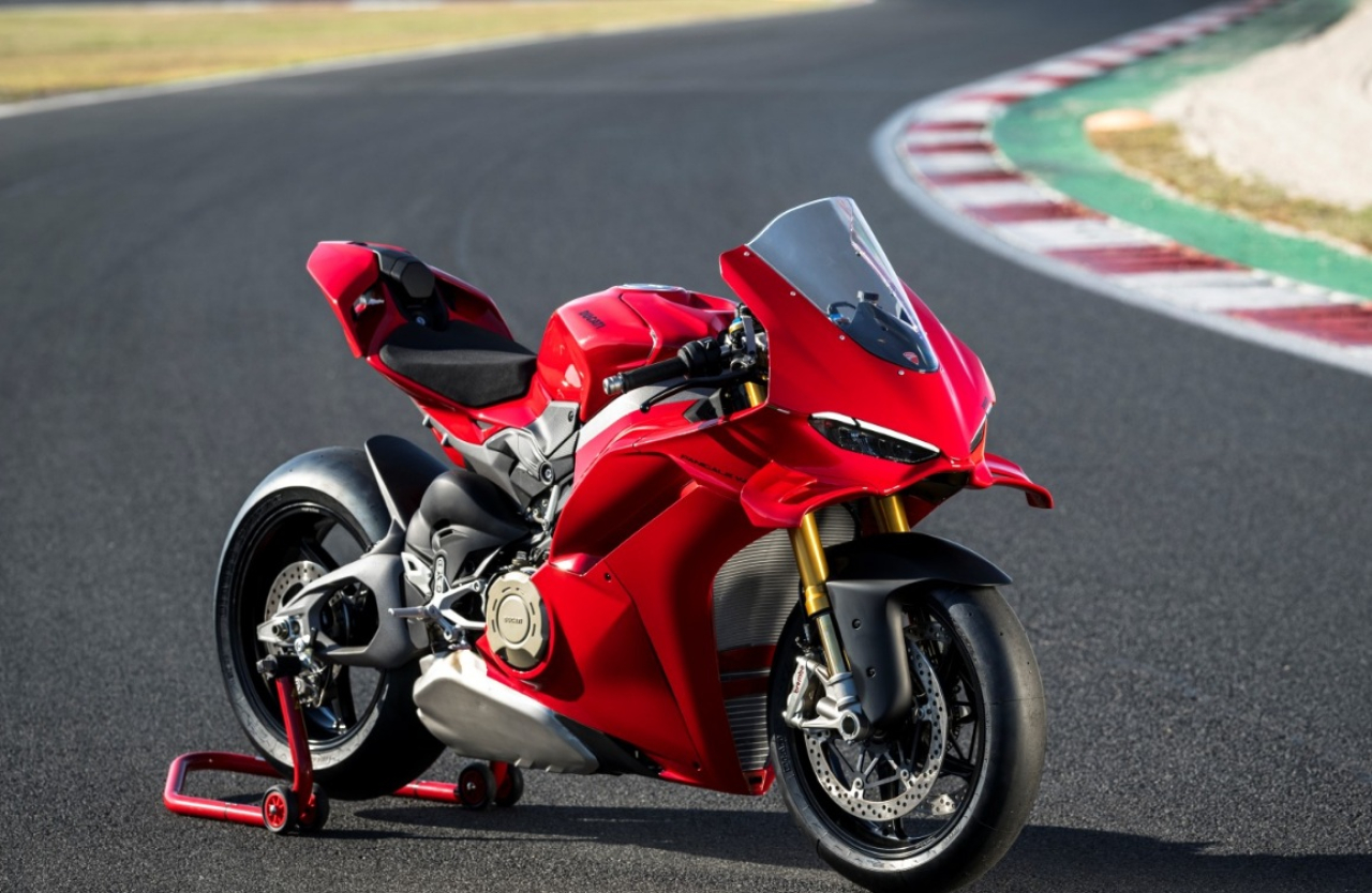 Panigale V4 2024. SP/ JKT