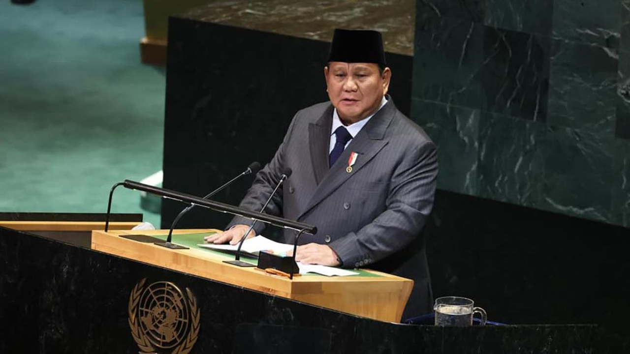 Presiden Prabowo pidato di KTT PBB soal Palestina, kecam genosida Israel dan tegaskan komitmen RI soal solusi dua negara.