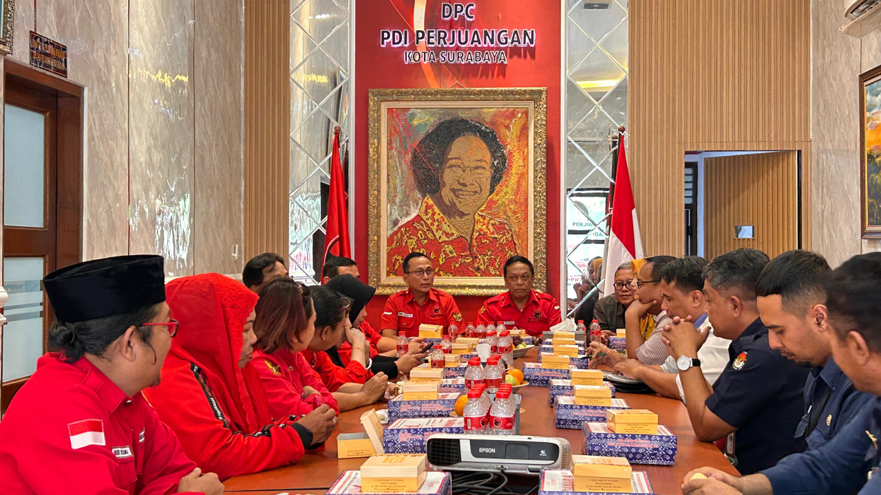 Suasana audensi KPU Surabaya dengan DPC PDIP kota Surabaya. SP/ Al Qomaruddin