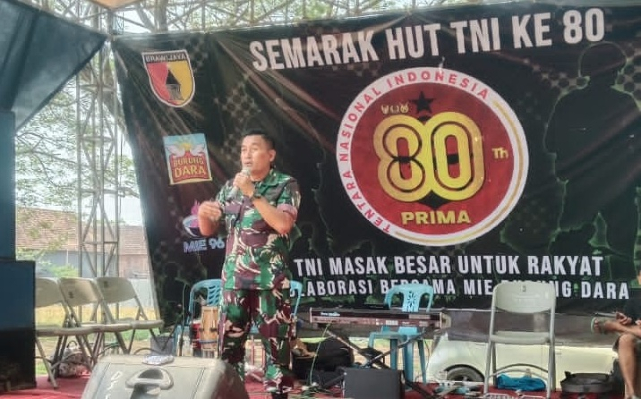 Danramil 0816/08 Jabon Kapt. Inf. Adi Sarwono dalam acara Semarak HUT TNI ke-80 tahun 2025. SP/ HIKMAH