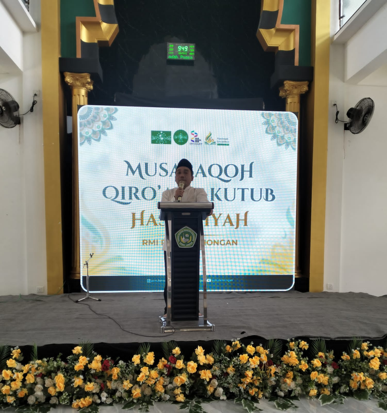 Muhammad Masyhur, Sekretaris PCNU Lamongan saat membuka MQK di Pondok Pesantren Raudlatul Muta’abidin Solokuro. SP/MUHAJIRIN