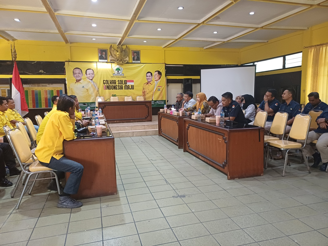 Audiensi Komisi Pemilihan Umum (KPU) Kota Surabaya ke DPD Partai Golkar Kota Surabaya.