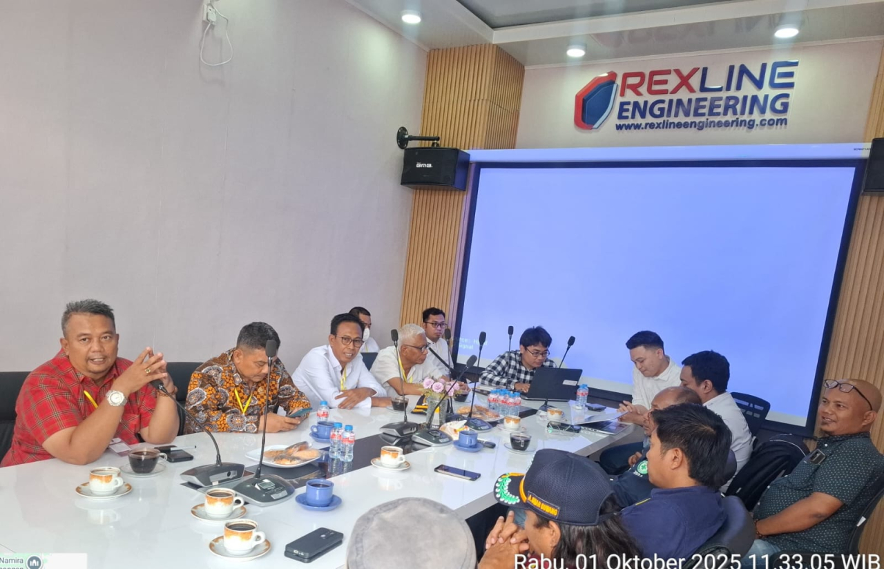 Komisi C DPRD Lamongan saat sidak di PT Rexline Engineering Indonesia, (REI). SP/MUHAJIRIN