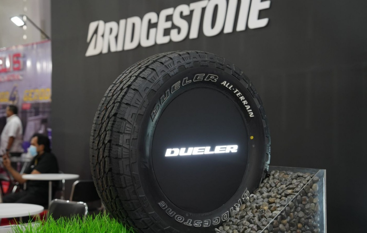 Bridgestone pamer ban canggih untuk Kendaraan Listrik di GJAW 2025. SP/ JKT
