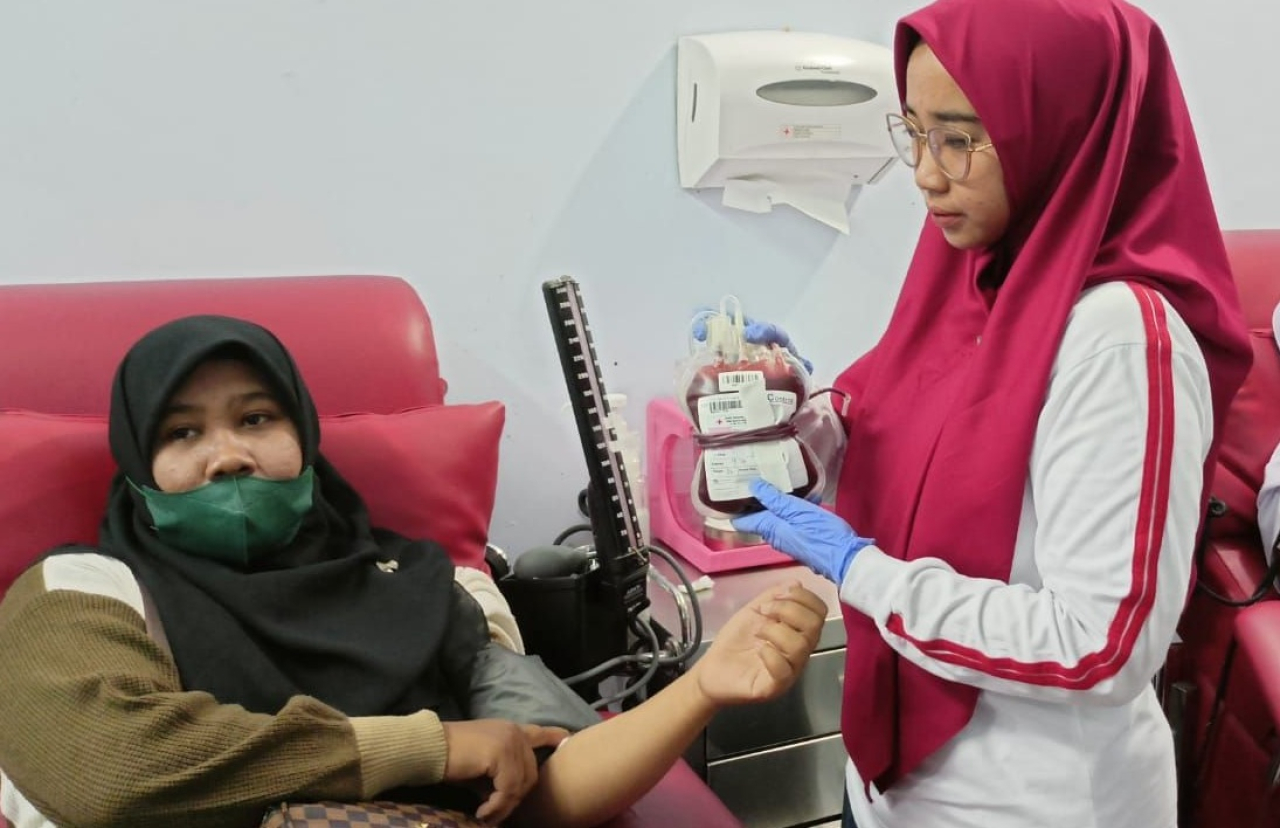Ilustrasi. Warga Berbondong-bondong Donor Darah di UDD PMI Kota Madiun, Jawa Timur. SP/ MDN