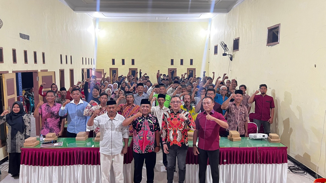 Wakil Ketua DPRD Jatim Deni Wicaksono saat reses di Pacitan