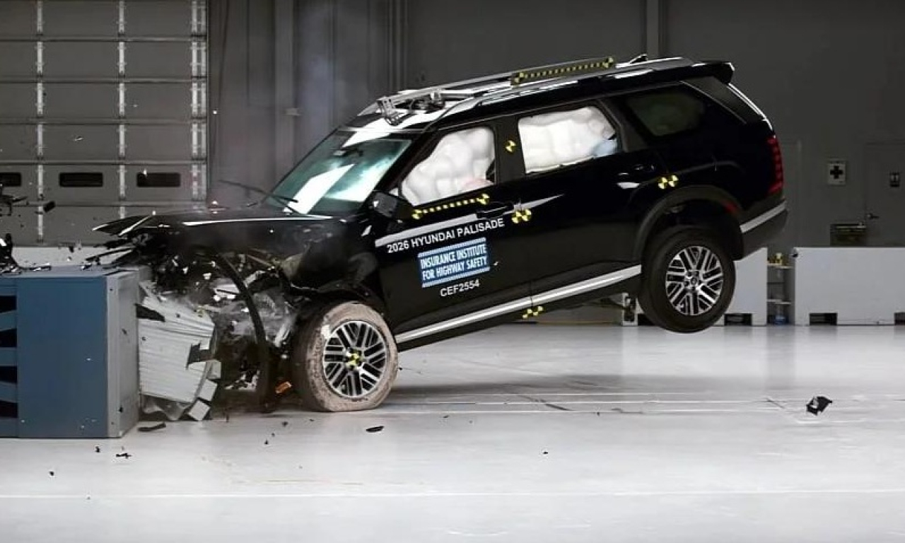 Palisade 2026 saat uji tabrakan depan tumpang tindih moderat. SP/ JKT