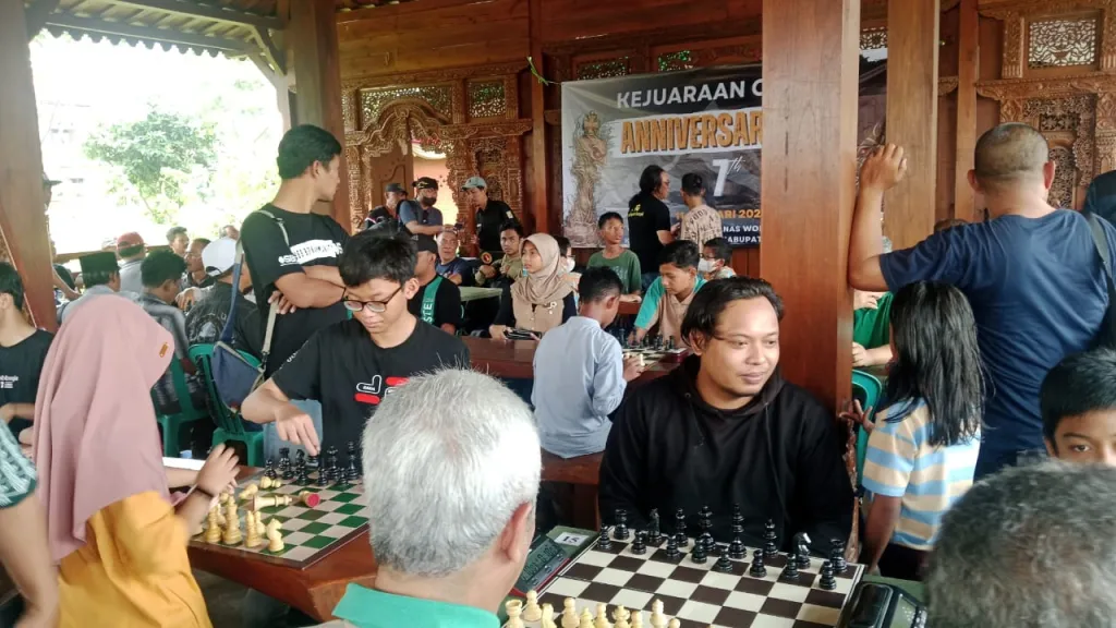 Turnamen Catur dan Bazar UMKM di Wisata Sumber Air Panas Wong Pulungan Pasuruan Meriahkan HUT ISG ke-7 Tahun 2026