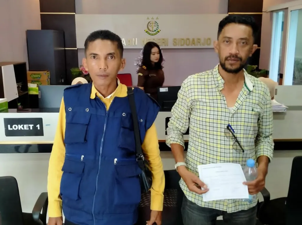 Diduga Gelapkan Dana Desa Rp370 Juta, Pemuda Lira Laporkan Kades Mliriprowo ke Kejaksaan