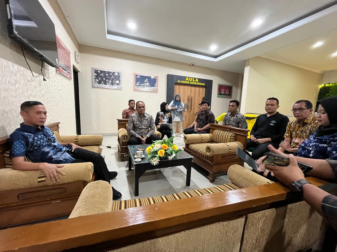 Camat hingga Dinas PMD Madiun Datangi Kejaksaan, Tegaskan Isu Dugaan Pungli Tak Benar