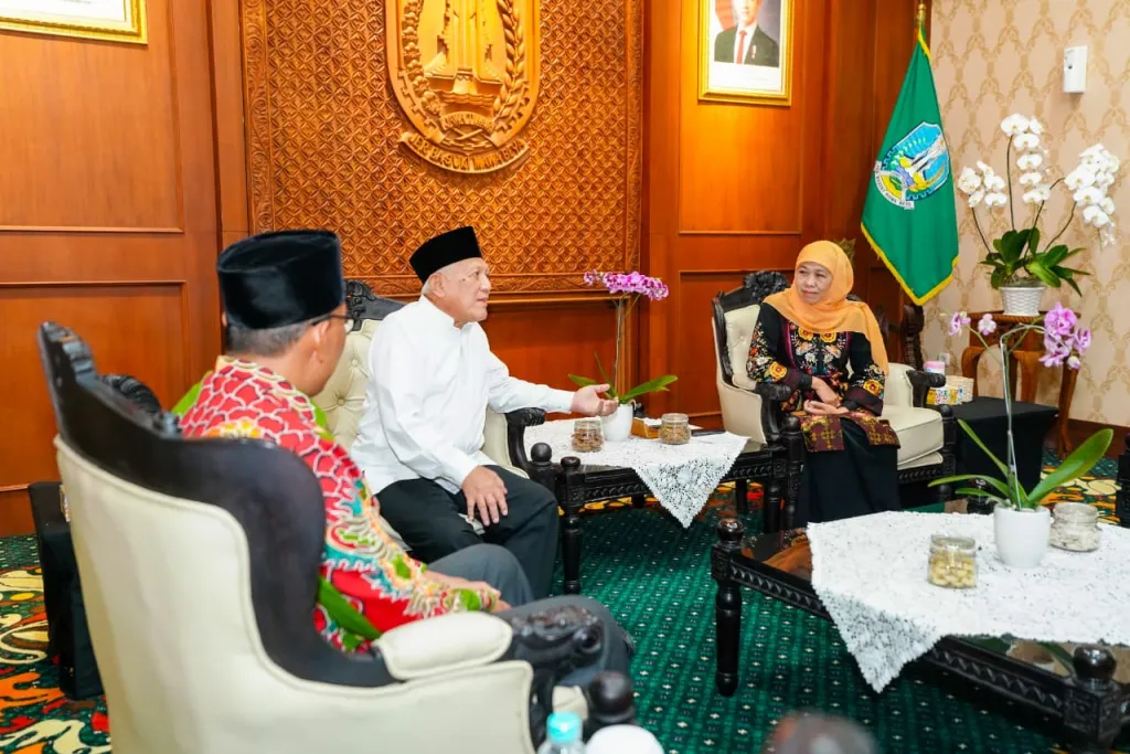 Khofifah Tegaskan Dukungan Pemprov Jatim untuk Mujahadah Kubro 1 Abad NU di Malang