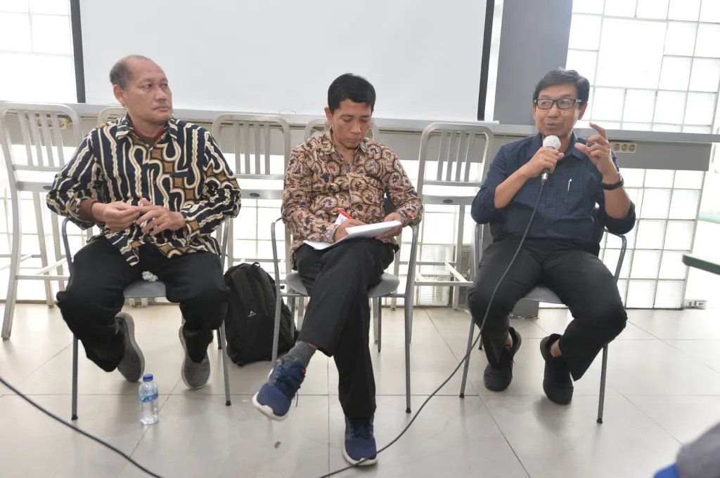 Baca juga : Pakar Nilai Masyarakat Punya Legitimasi Kuat ke DPRD dengan Adanya Pilkada Tidak Langsung