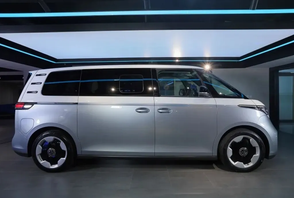 Volkswagen ID.Buzz Bozz White Signature Edition Meluncur, Dukung Mobilitas Fleksibel