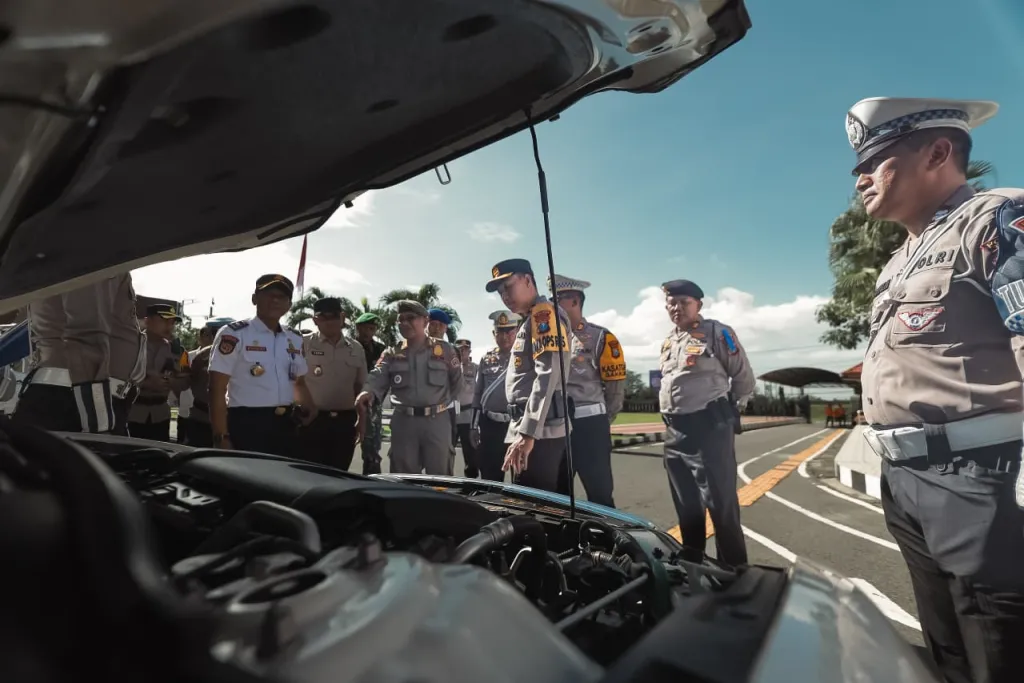 Polres Blitar Gelar Apel Operasi Keselamatan Semeru 2026