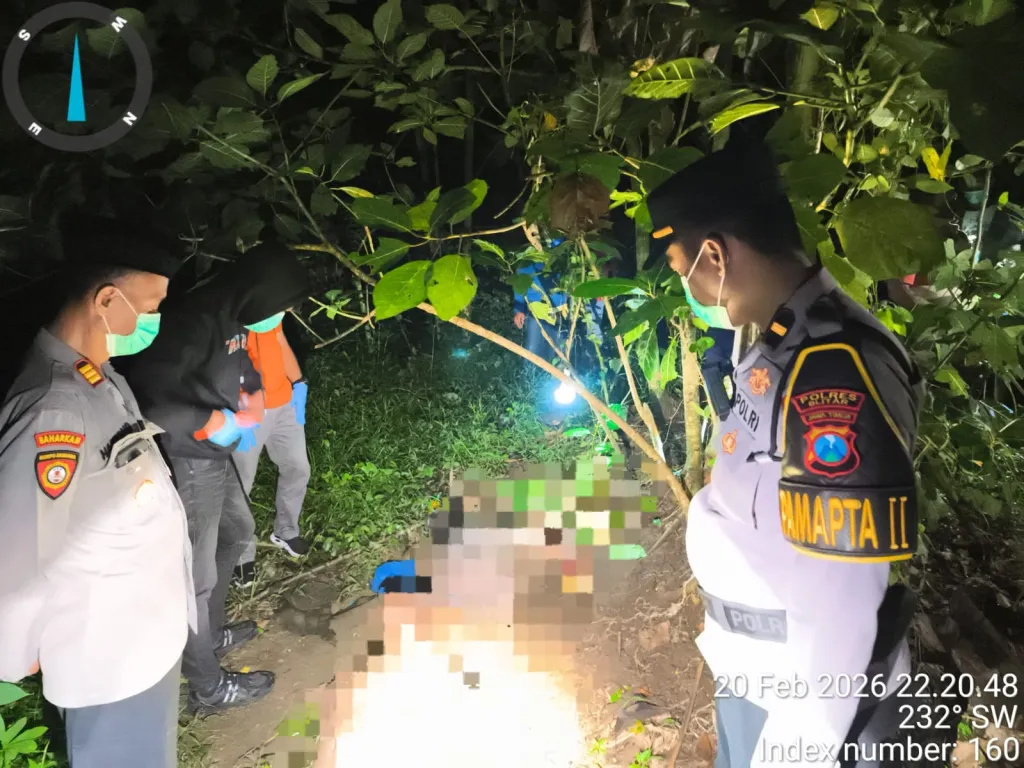 Baca juga : Seorang Kakek Ditemukan Meninggal di Ladang Desa Kademangan Kabupaten Blitar