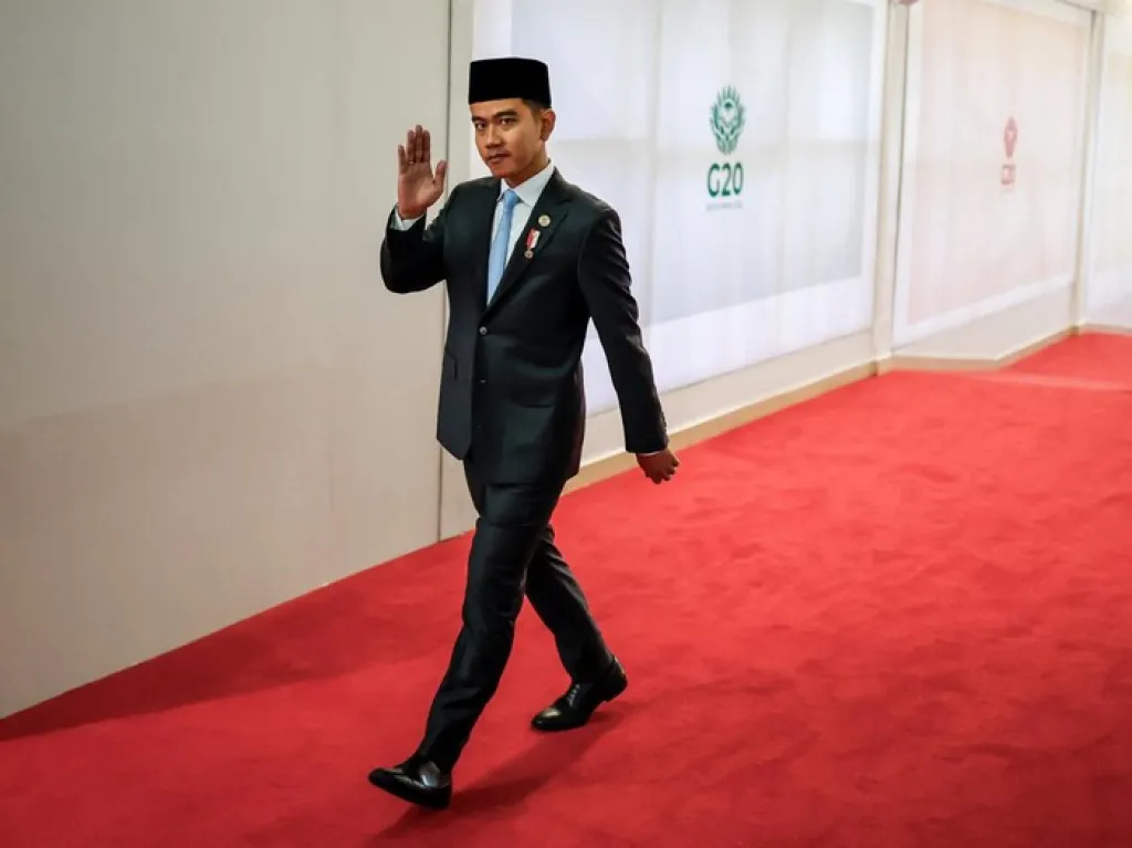 Baca juga : Gibran Masih Tampak Dingin