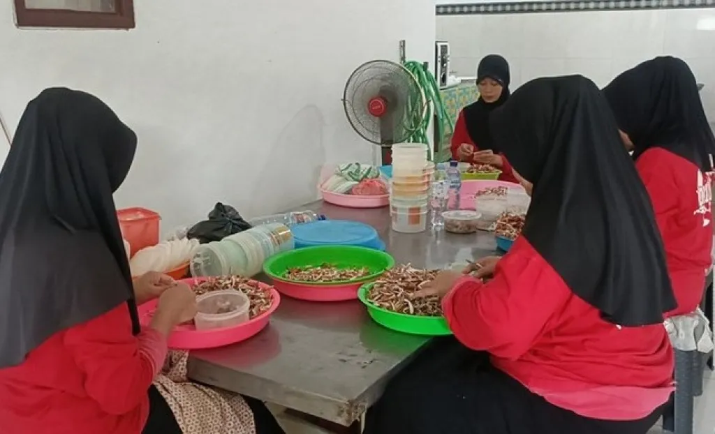 Omzet Pengepul Rajungan di Probolinggo Melonjak 100 Persen Jelang Imlek