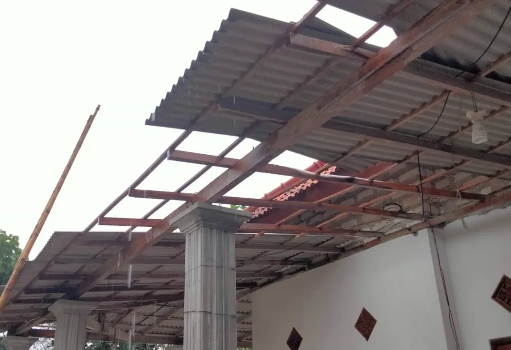 BPBD Catat Puluhan Rumah Warga di Pamekasan Diterjang Hujan dan Angin Kencang