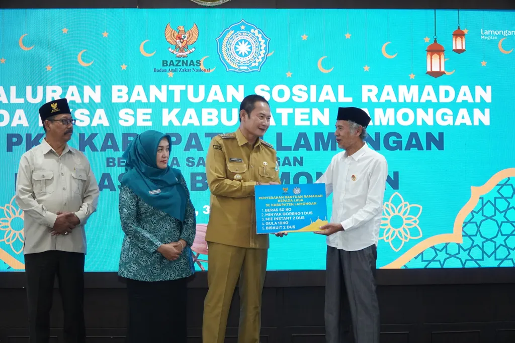 46 LKSA di Lamongan Terima Bansos dari TP PKK dan Baznas