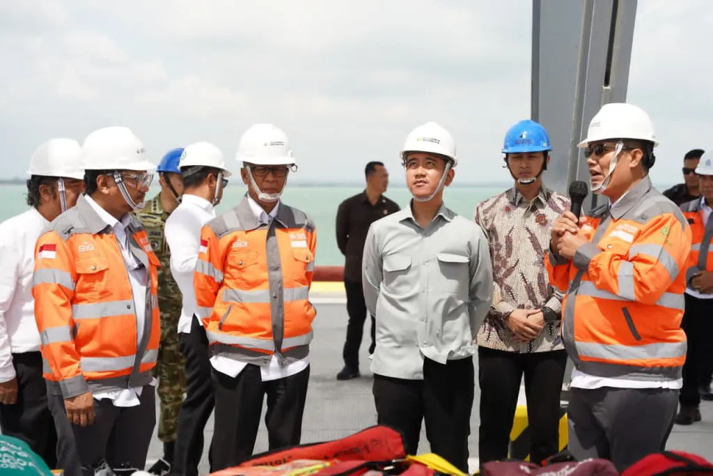 Baca juga : Wapres Tinjau Proyek Pengembangan Dermaga  dan Fasilitas Produksi SIG di Tuban