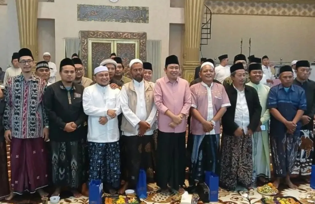 Baca juga : Tekan Angka Kemiskinan, Bupati Jember Gus Fawait Ajak Tokoh Pesantren Lewat Peran Santri