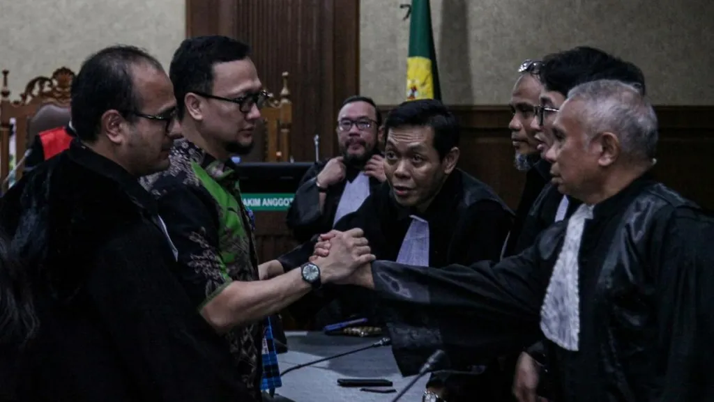 Baca juga : Advokat dan Dosen Bikin Seminar, Bukan Obstruction of Justice