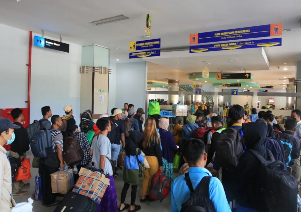 Momentum Arus Mudik Lebaran, Penumpang di Tanjung Perak Surabaya Naik 17 Persen