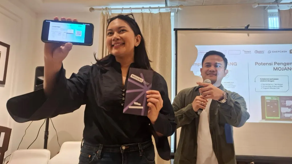 Perkuat Edukasi Mahasiswa Unesa, Dorong Literasi Keuangan Gen Z di Era Digital