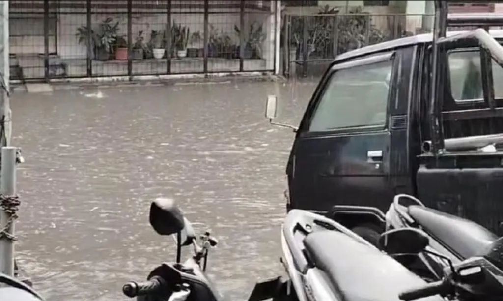 Kota Malang Diguyur Hujan Deras, BPBD Catat 15 Titik di 5 Kecamatan Terendam Banjir