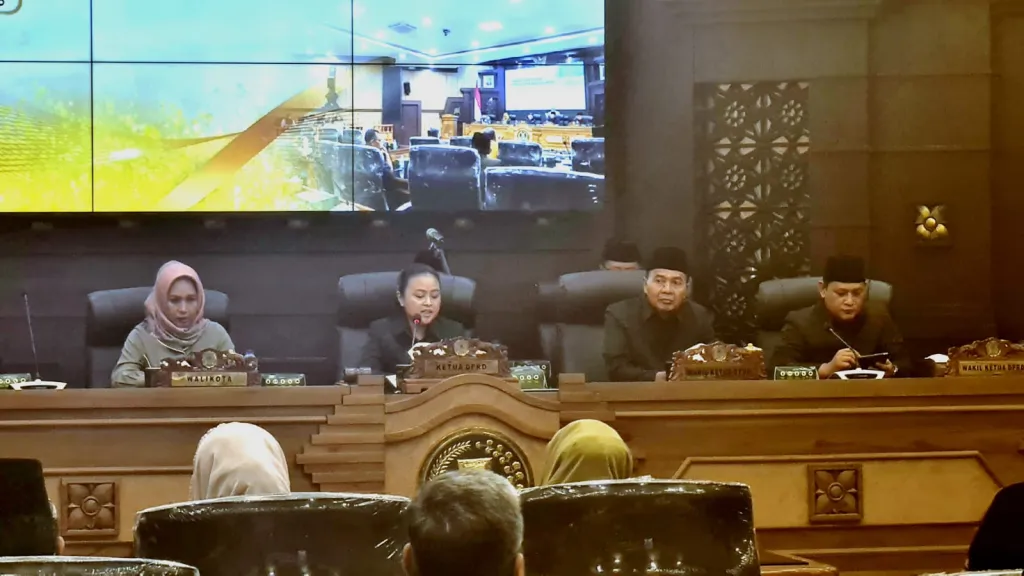 DPRD Kota Mojokerto Sampaikan 18 Rekomendasi LKPJ Walikota Mojokerto Tekankan Peningkatan PAD