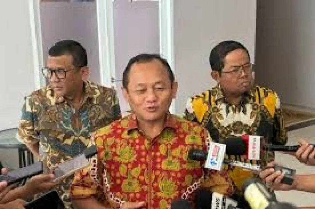 KPK, Usulkan Ketua Umum Parpol Dua Periode Saja