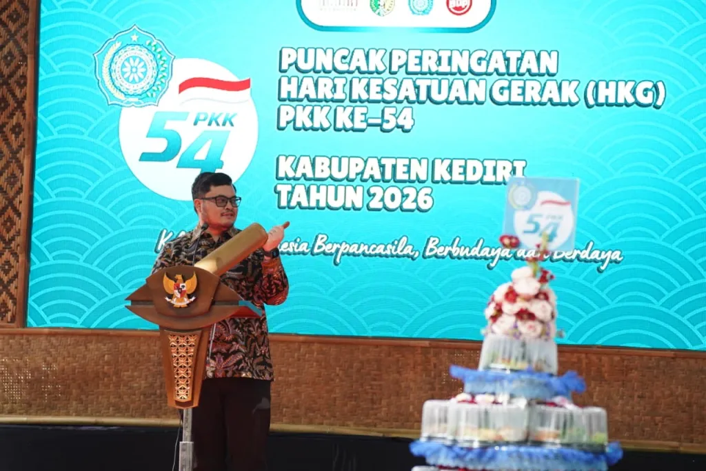 Baca juga : Mas Dhito Minta PKK Fokus Dampingi Keluarga Desil 1-4