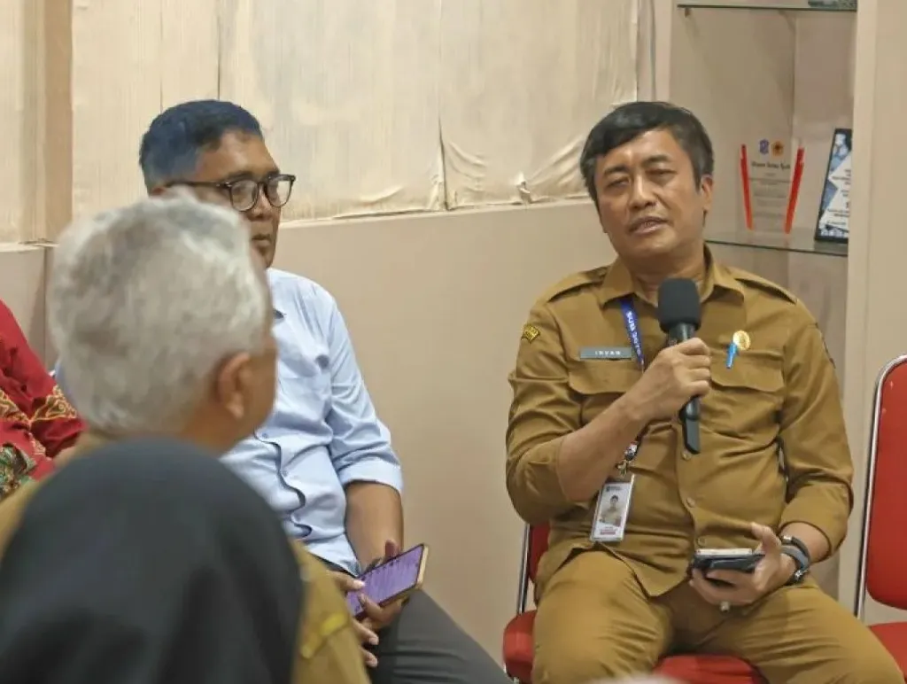 Pemkot Bakal Perketat Tak Layani Verifikasi Pindah KK Demi Sekolah di Surabaya