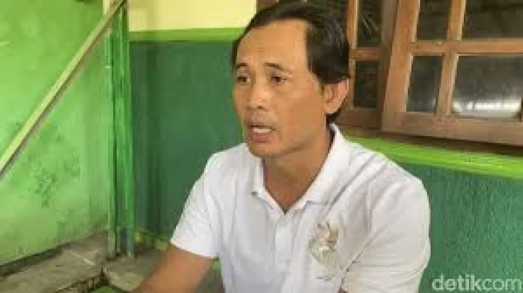 Baca juga : Biadab! Santri Hamil Dinikahkan dengan Santri Senior