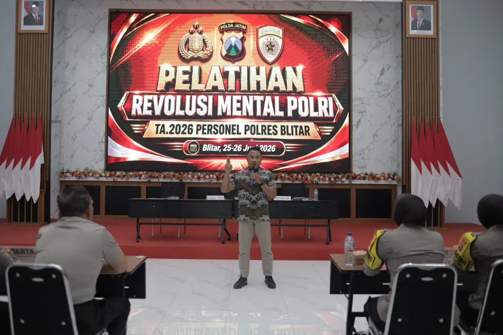 Membentuk Personil yang Berintegritas, Polres Blitar Gelar Pelatihan Revolusi Mental Tingkatkan Profesional Anggota
