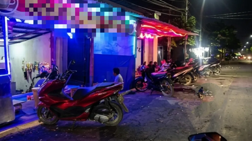 Warkop Karaoke di Ex Tol HK Jabon Masuk Zona Merah