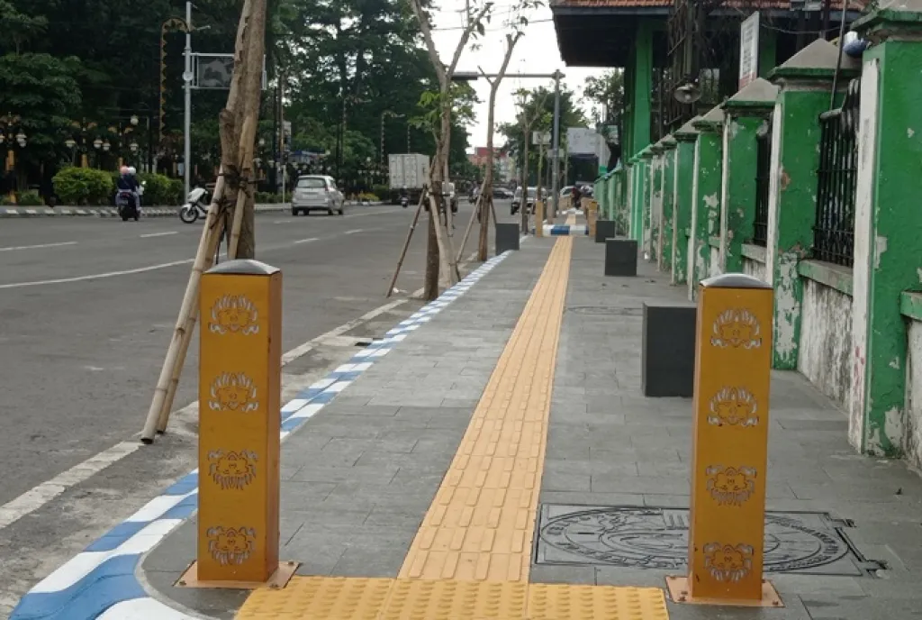 Rehabilitasi Trotoar dan Drainase di Jalan Buya Hamka, Dinperkim Jombang Anggarkan Rp 3 Miliar