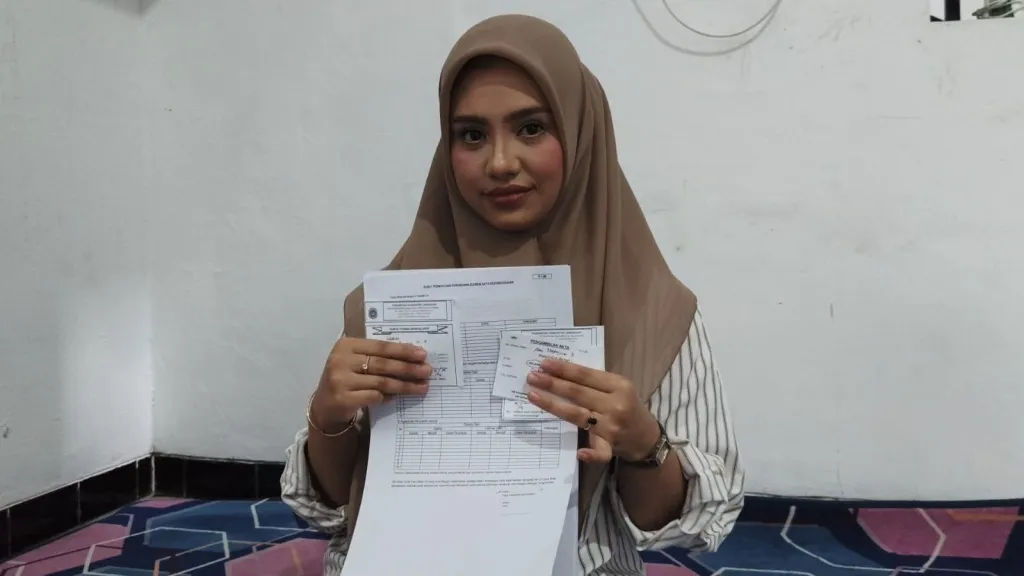 Cetak KTP di Lamongan Sampai Berhari-hari, Anggota Dewan ini Sebut Kemunduran