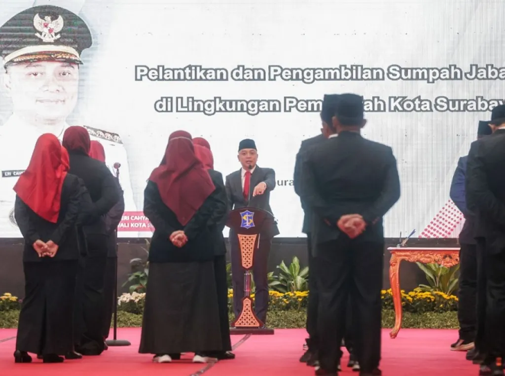 Evaluasi Kasus Pungli, Wali Kota Eri Cahyadi Rotasi 32 ASN Pemkot Surabaya
