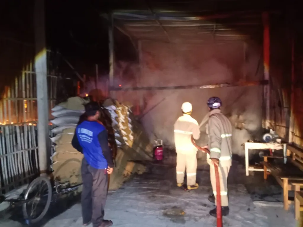Kebakaran Landa Wilayah Blitar Lagi, Korban Alami kerugian Capai Rp100 Juta