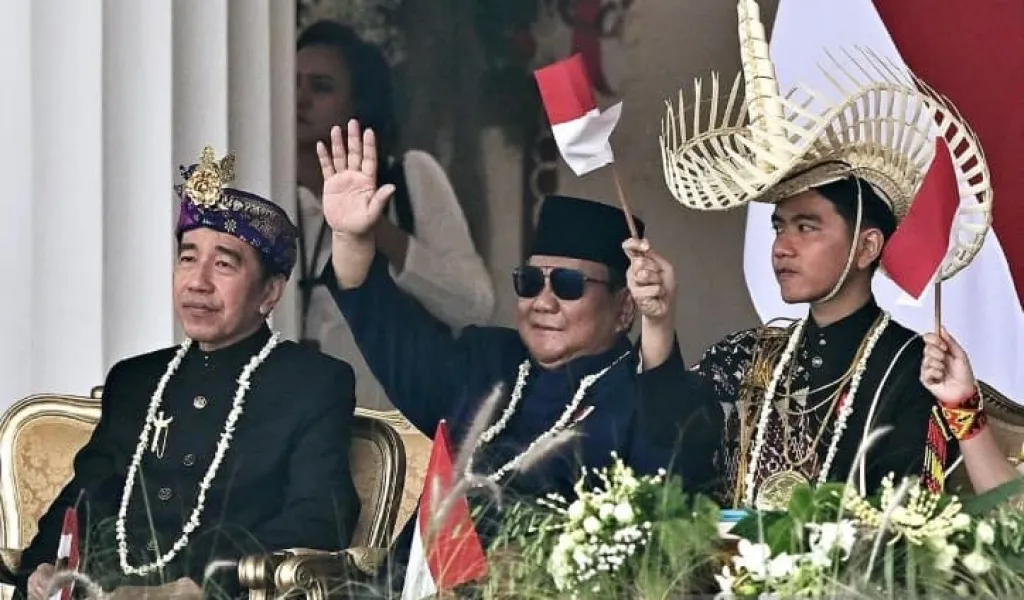 Baca juga : Prabowo Undang Jokowi di Istana, Megawati di Sekolah Partai PDIP