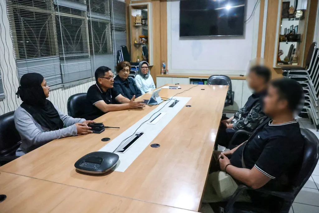 Aduan Hotline Lapor Cak Eri Ungkap Dugaan Penipuan Loker, Dua Oknum Pemkot Surabaya Dipecat