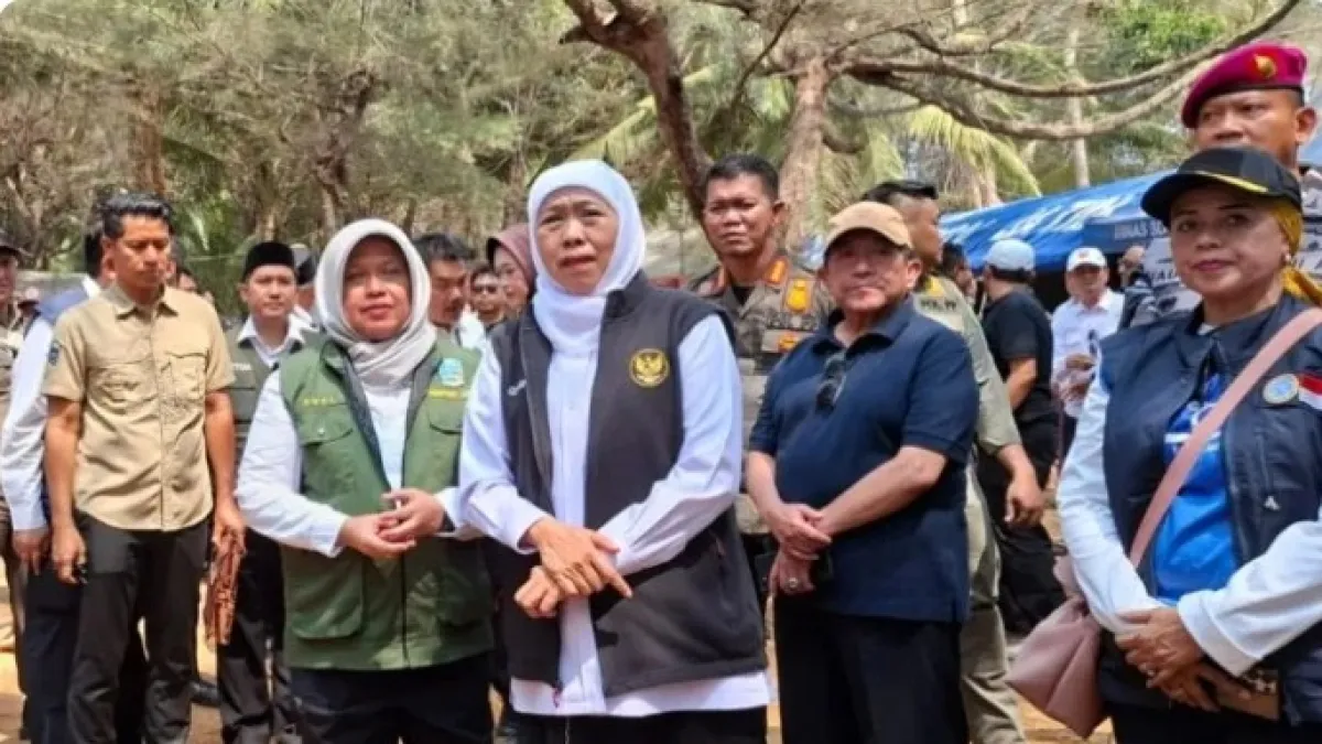 Sapa Bansos Jatim Hadir di Slopeng, Khofifah dan Wabup Sumenep Pastikan Layanan Menyentuh Warga