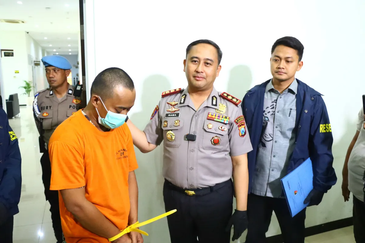 Modus Pinjol Fiktif, Warga Gresik Diperas Pakai Ancaman Foto Porno